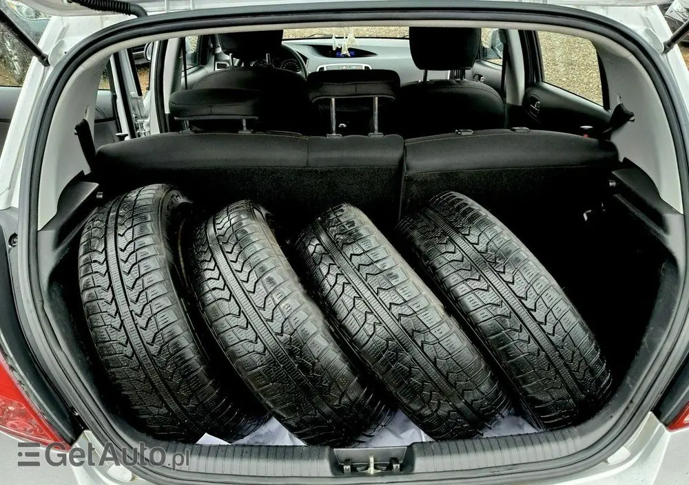 HYUNDAI I20 1.2 BlueDrive Classic +