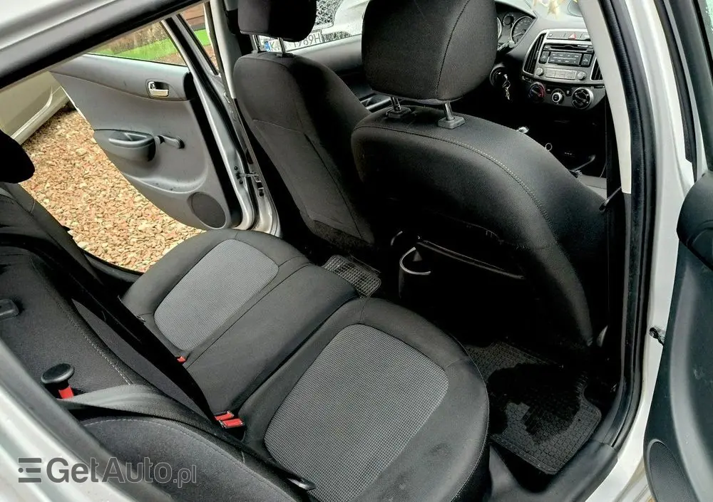 HYUNDAI I20 1.2 BlueDrive Classic +