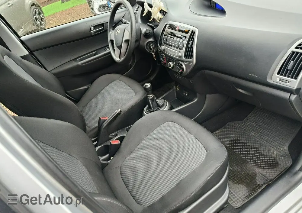 HYUNDAI I20 1.2 BlueDrive Classic +