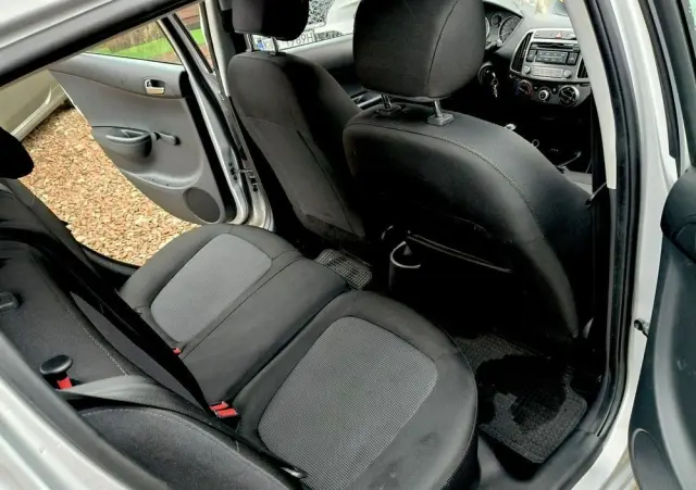 HYUNDAI I20 1.2 BlueDrive Classic +