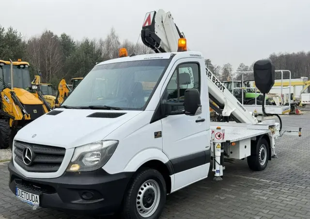 MERCEDES-BENZ Sprinter 