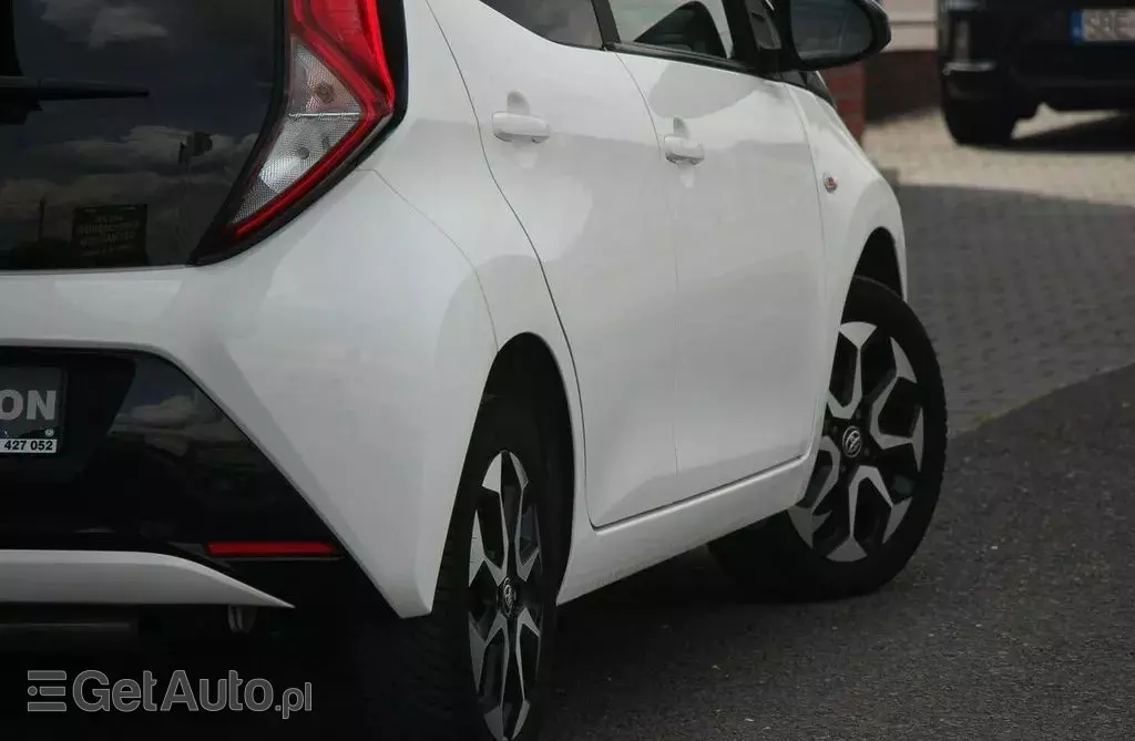 TOYOTA Aygo 