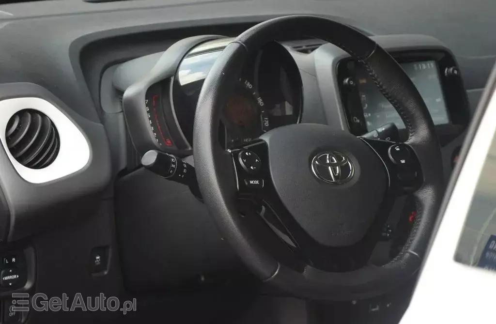TOYOTA Aygo 