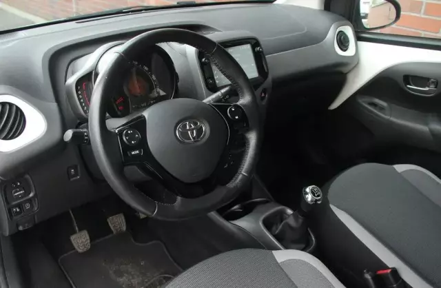 TOYOTA Aygo 