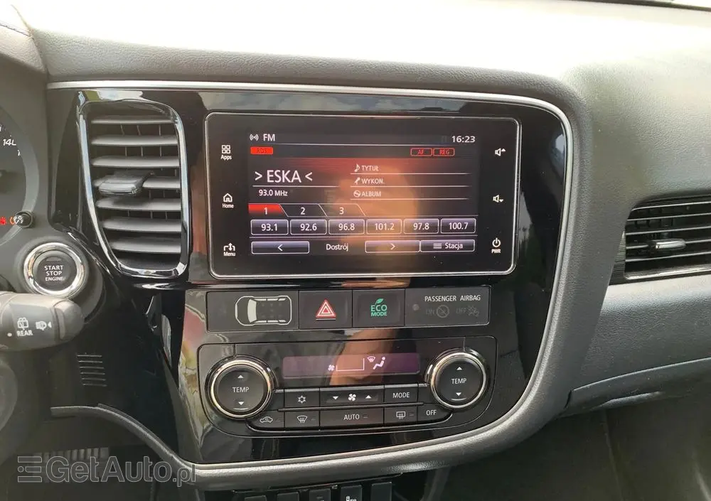 MITSUBISHI Outlander 2.0 2WD CVT Diamant Edition+