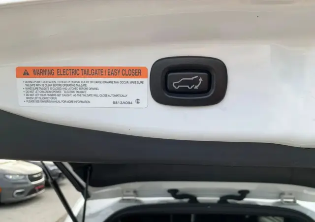 MITSUBISHI Outlander 2.0 2WD CVT Diamant Edition+