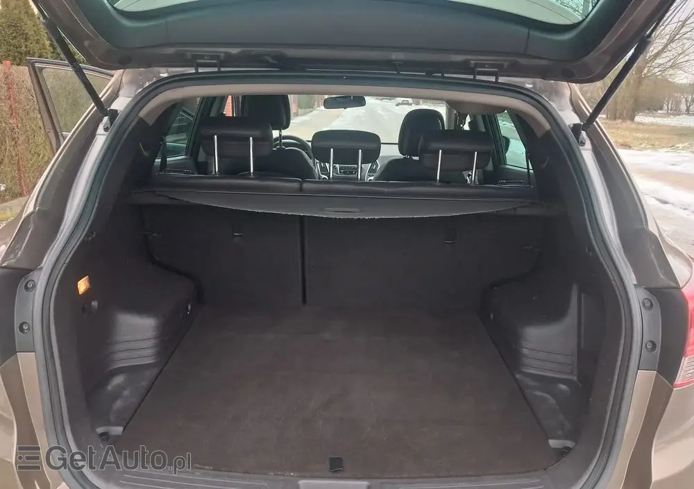 HYUNDAI Ix35 2.0 Premium 2WD