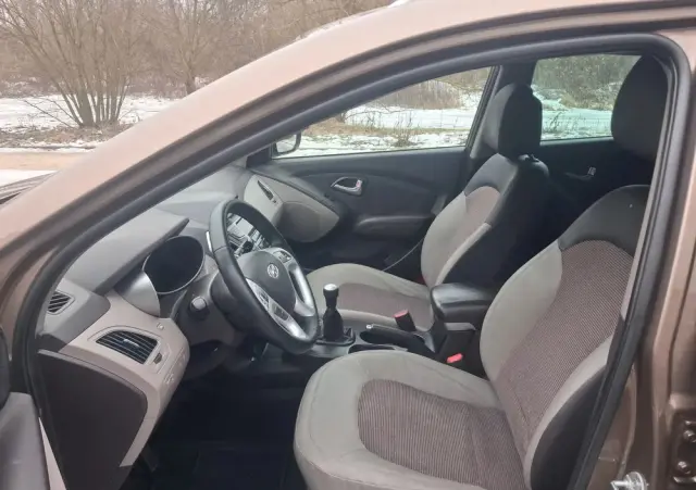 HYUNDAI Ix35 2.0 Premium 2WD