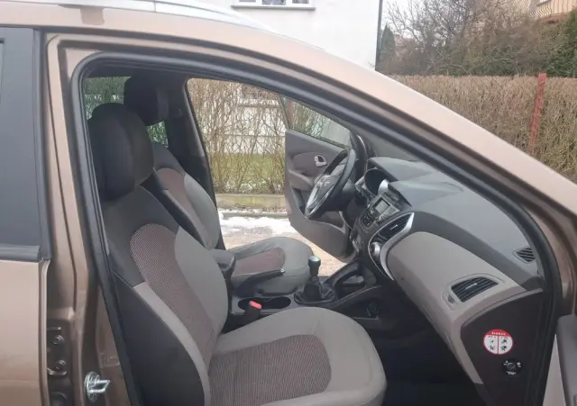 HYUNDAI Ix35 2.0 Premium 2WD