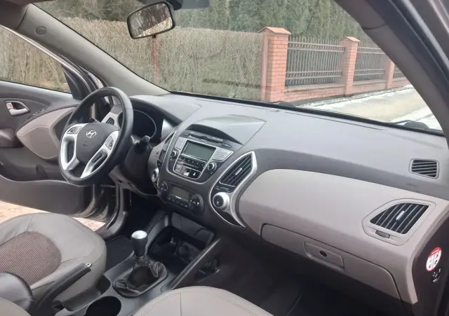 HYUNDAI Ix35 2.0 Premium 2WD