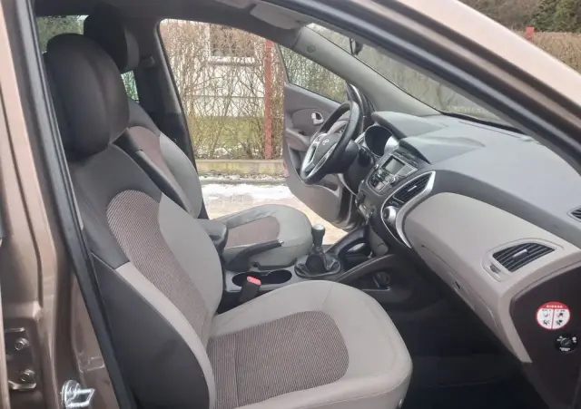 HYUNDAI Ix35 2.0 Premium 2WD