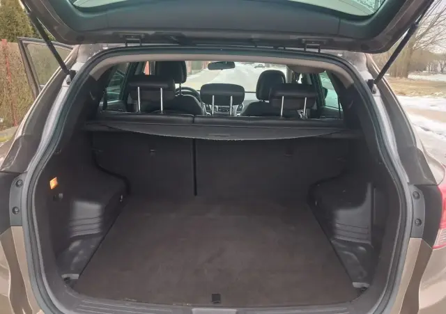 HYUNDAI Ix35 2.0 Premium 2WD