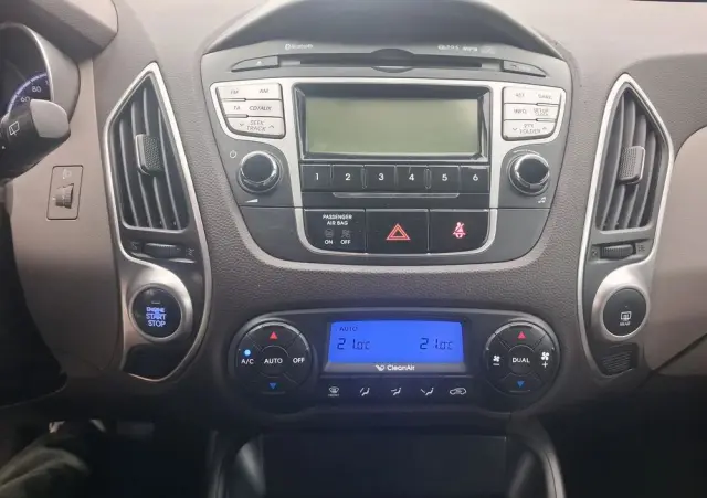 HYUNDAI Ix35 2.0 Premium 2WD