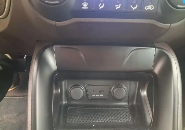 HYUNDAI Ix35 2.0 Premium 2WD