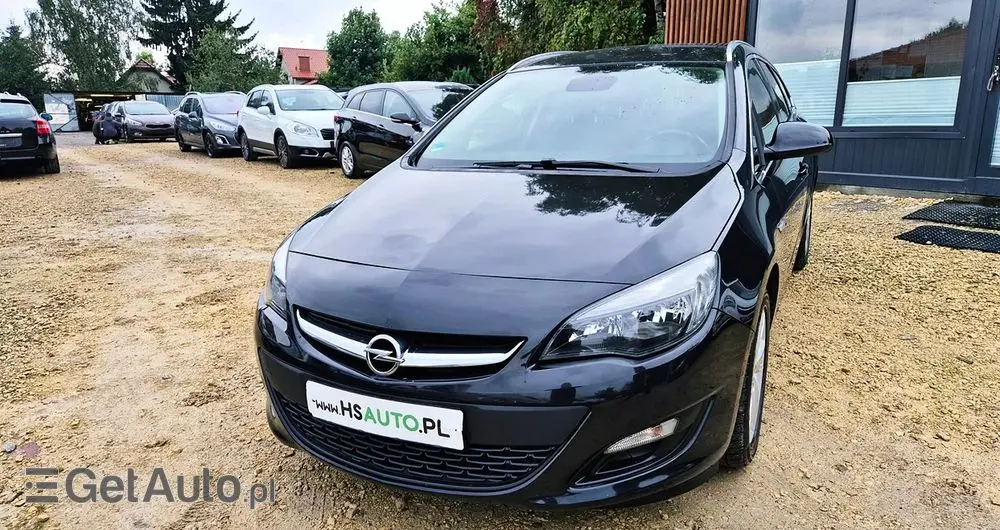 OPEL Astra 1.4 Turbo Color Edition