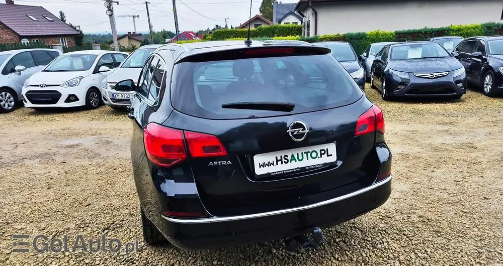 OPEL Astra 1.4 Turbo Color Edition