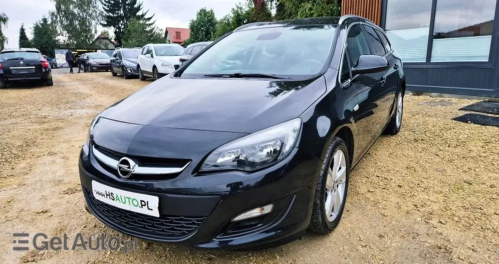 OPEL Astra 1.4 Turbo Color Edition