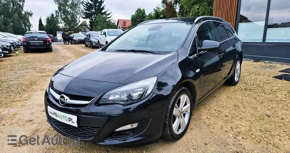OPEL Astra 1.4 Turbo Color Edition