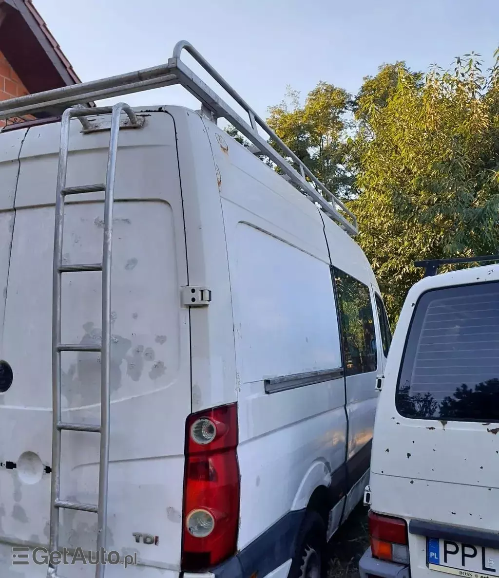 VOLKSWAGEN Crafter 