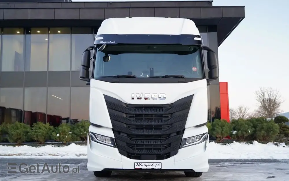 IVECO S-WAY / 530 / RETARDER / KLIMA POSTOJOWA / 