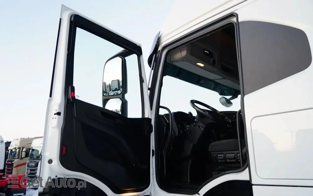 IVECO S-WAY / 530 / RETARDER / KLIMA POSTOJOWA / 