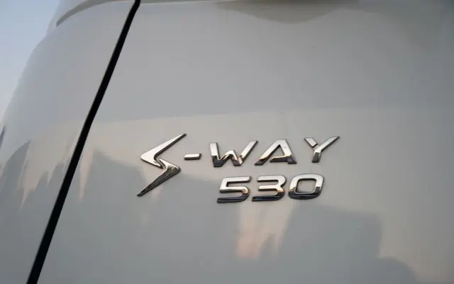 IVECO S-WAY / 530 / RETARDER / KLIMA POSTOJOWA / 