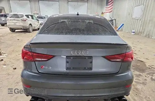 AUDI Rs3 