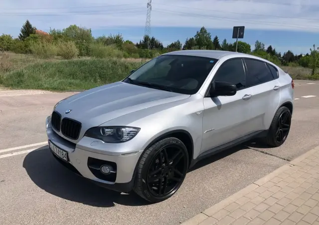 BMW X6 
