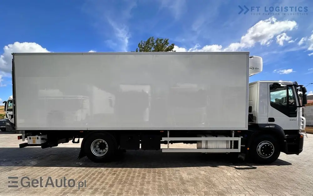 IVECO STRALIS 420 / Chłodnia / Carrier Supra 950 / 19 palet / Winda / Opony 80% 
