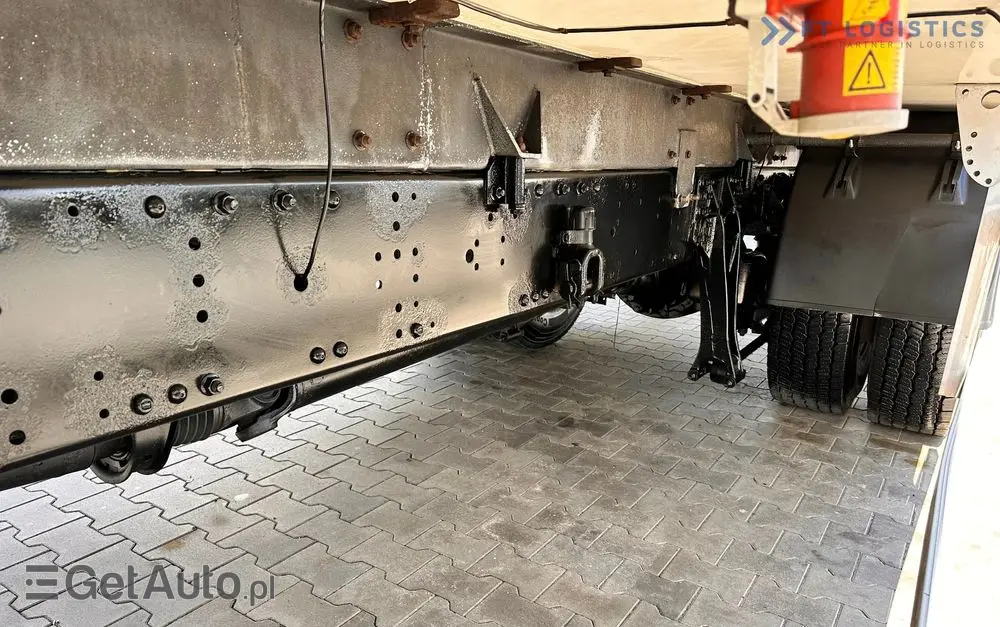 IVECO STRALIS 420 / Chłodnia / Carrier Supra 950 / 19 palet / Winda / Opony 80% 