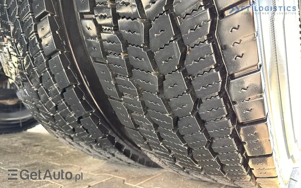 IVECO STRALIS 420 / Chłodnia / Carrier Supra 950 / 19 palet / Winda / Opony 80% 