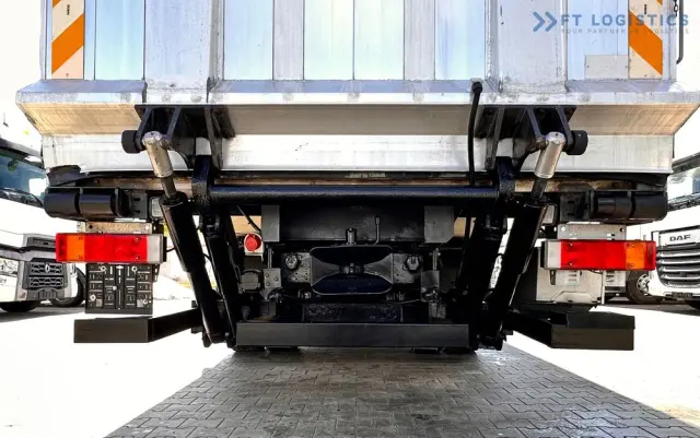 IVECO STRALIS 420 / Chłodnia / Carrier Supra 950 / 19 palet / Winda / Opony 80% 