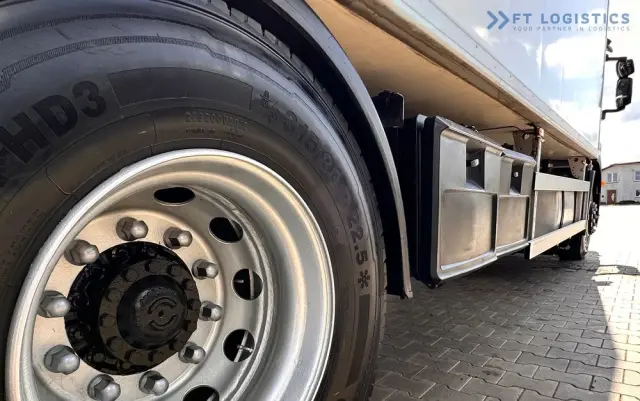 IVECO STRALIS 420 / Chłodnia / Carrier Supra 950 / 19 palet / Winda / Opony 80% 