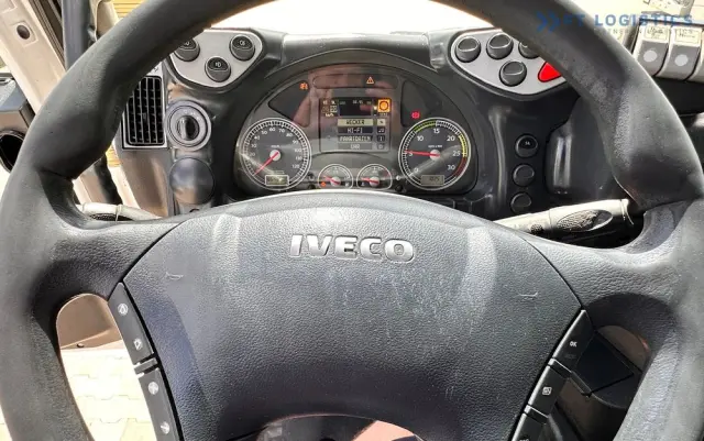 IVECO STRALIS 420 / Chłodnia / Carrier Supra 950 / 19 palet / Winda / Opony 80% 