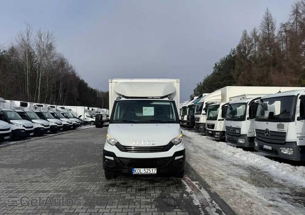IVECO DAILY 35S14,35S15,35S16,35S17,KILKA SZTUK IZOTERMY CHLODNIE PODWOZIA DO ZABUDOWY KIPRY WYWROTKI KILKANASCIE SZTUK 