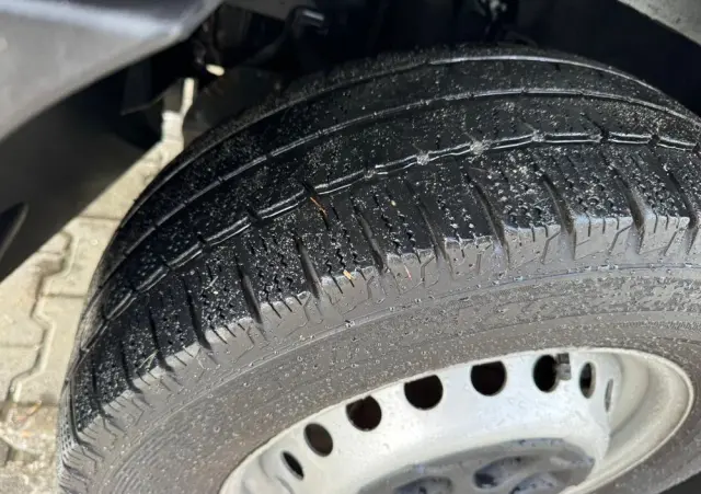 IVECO DAILY 35S14,35S15,35S16,35S17,KILKA SZTUK IZOTERMY CHLODNIE PODWOZIA DO ZABUDOWY KIPRY WYWROTKI KILKANASCIE SZTUK 