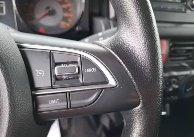 SUZUKI Jimny 1.5 Pro