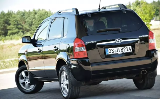 HYUNDAI Tucson 