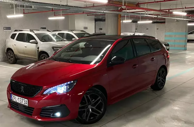 PEUGEOT 308 