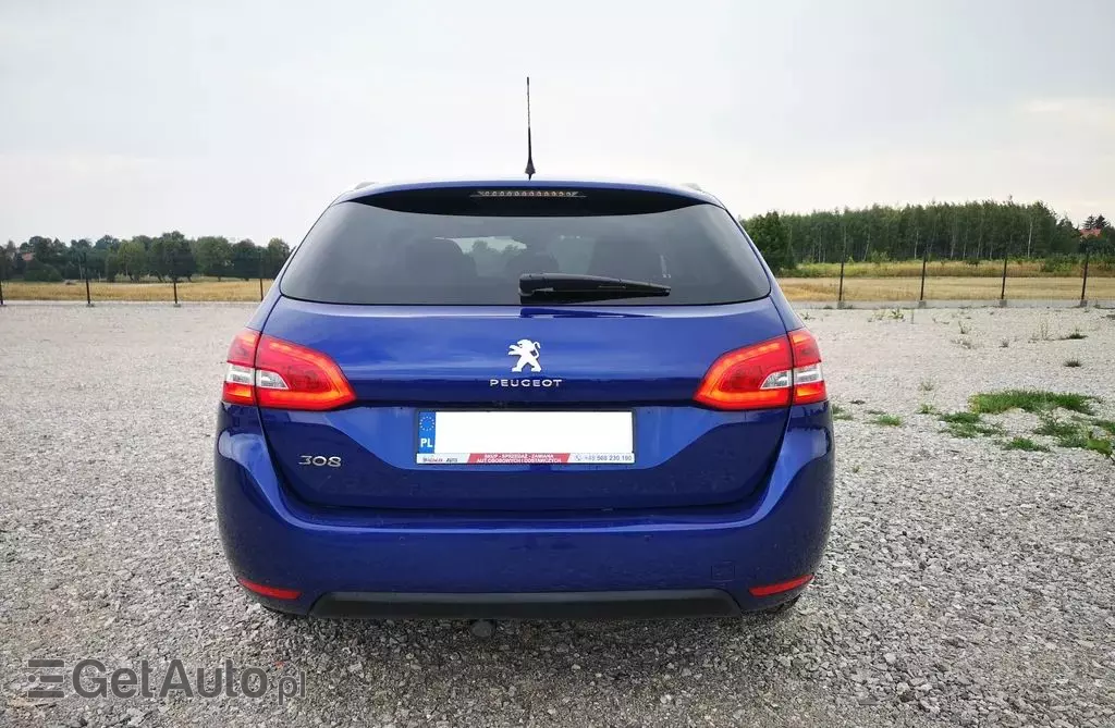 PEUGEOT 308 