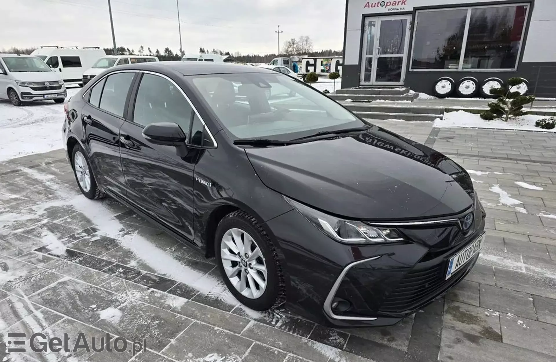 TOYOTA Corolla 1.8i (140 KM) CVT
