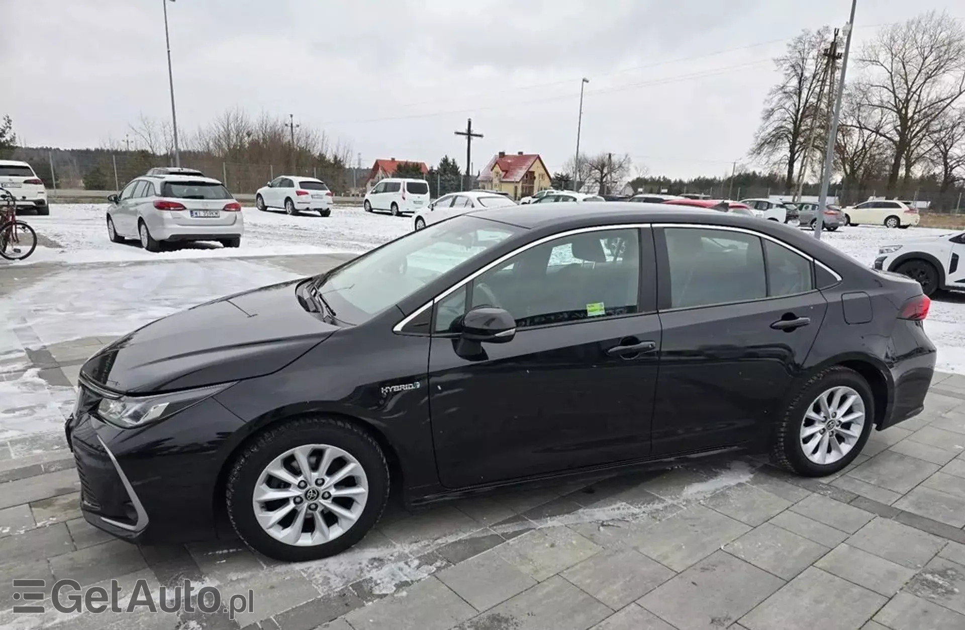 TOYOTA Corolla 1.8i (140 KM) CVT