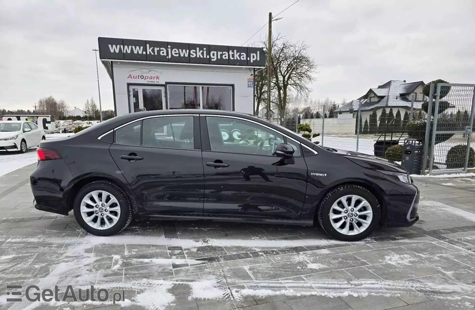 TOYOTA Corolla 1.8i (140 KM) CVT