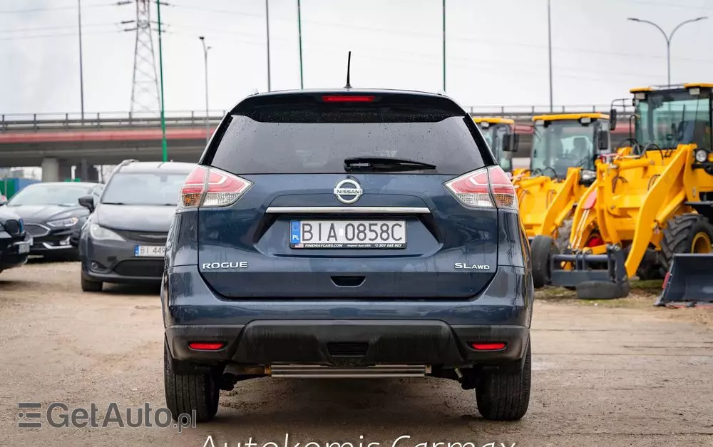 NISSAN Rogue 