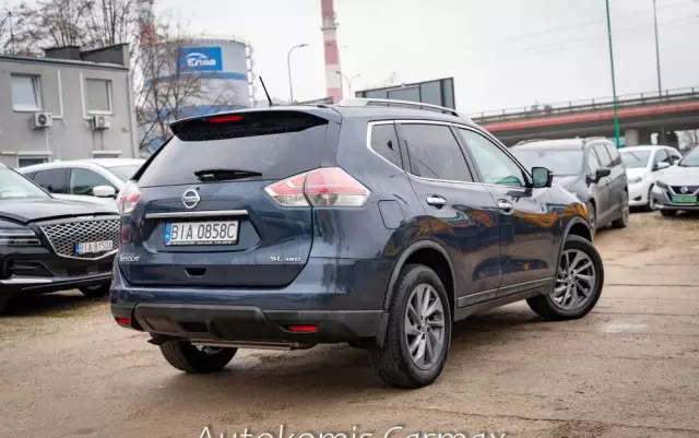 NISSAN Rogue 