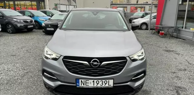 OPEL Grandland 