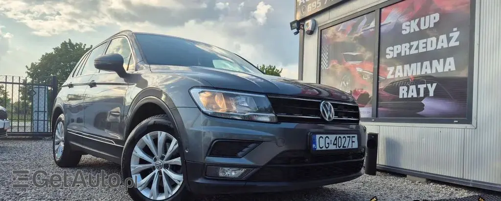 VOLKSWAGEN Tiguan 