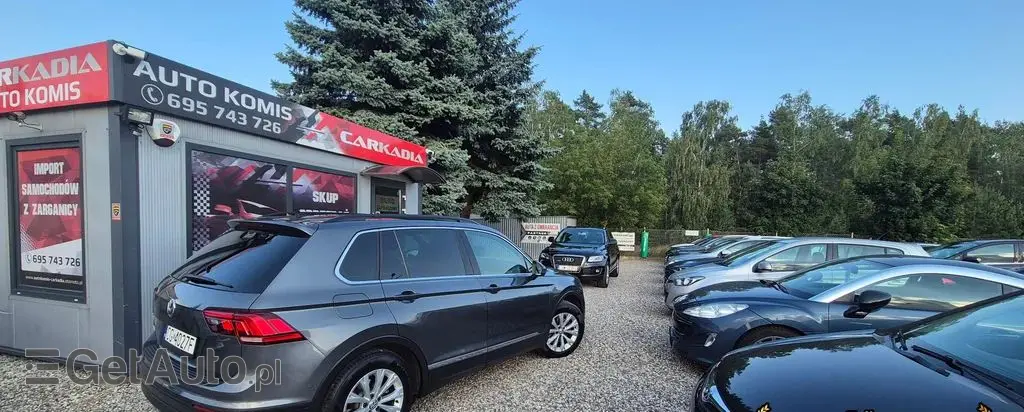 VOLKSWAGEN Tiguan 