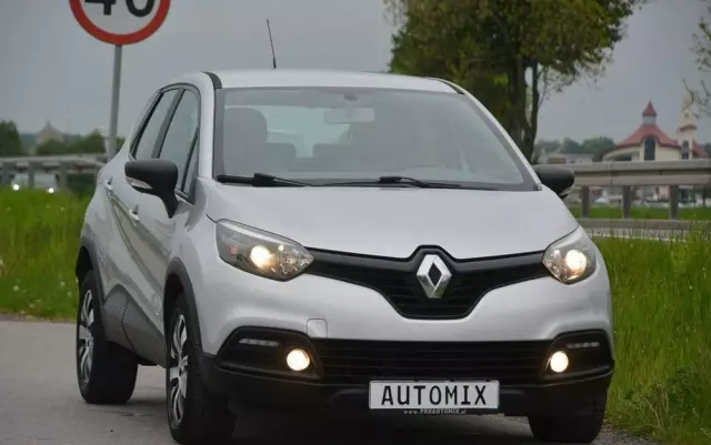 RENAULT Captur 1.2 TCe Zen EDC