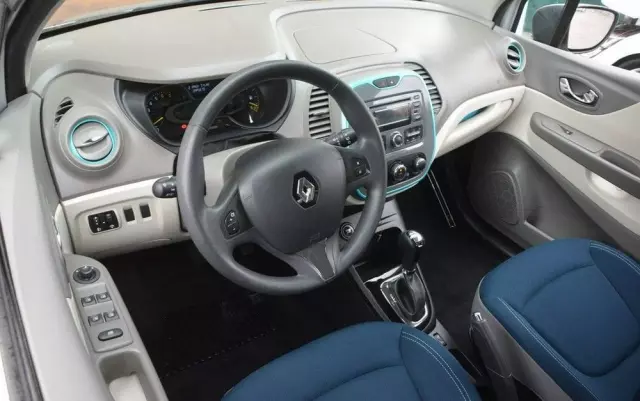 RENAULT Captur 1.2 TCe Zen EDC